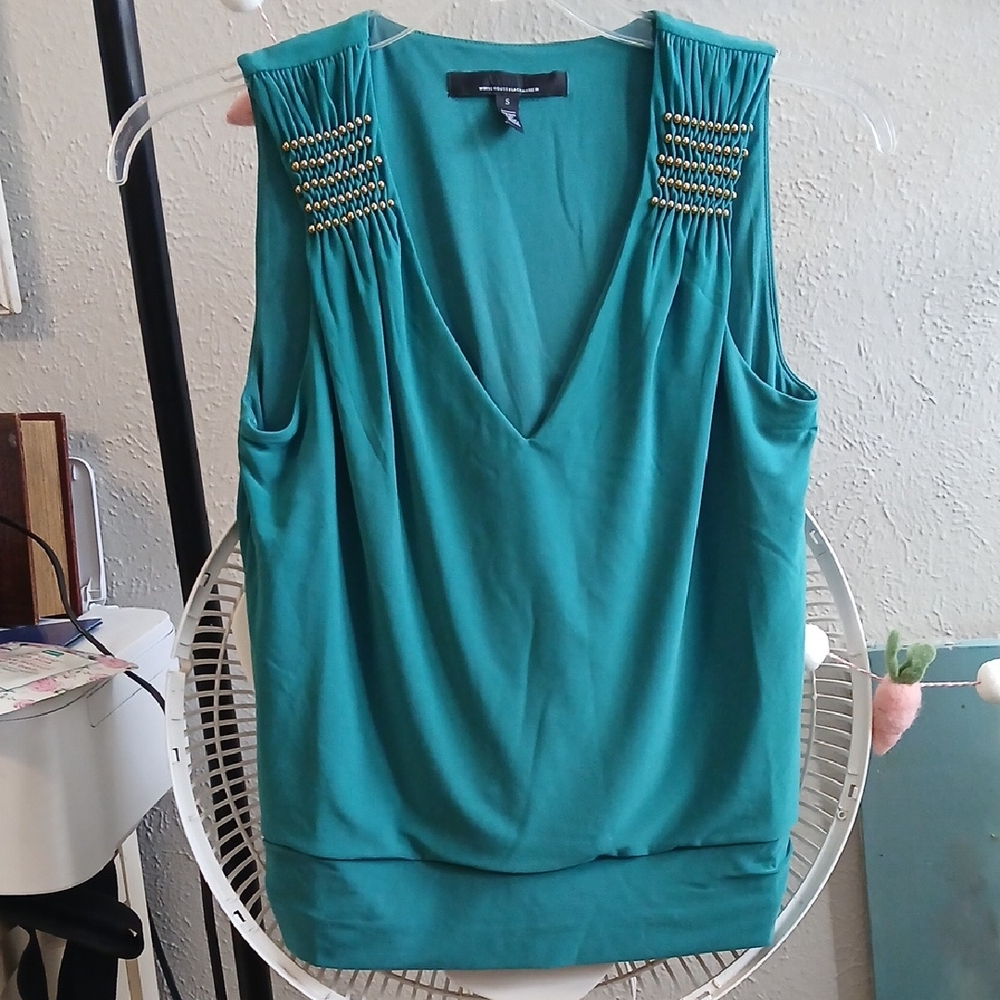 White House Black Market Teal V-Neck Sleeveless Blouse with Beaded Shoulders